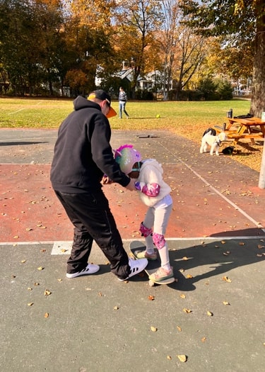 Learning to skateboard with an instructor